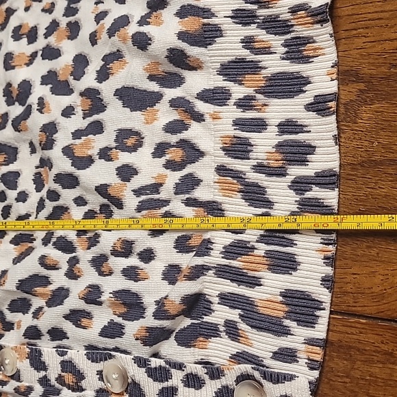 Loft Cardigan - Picture 8 of 9